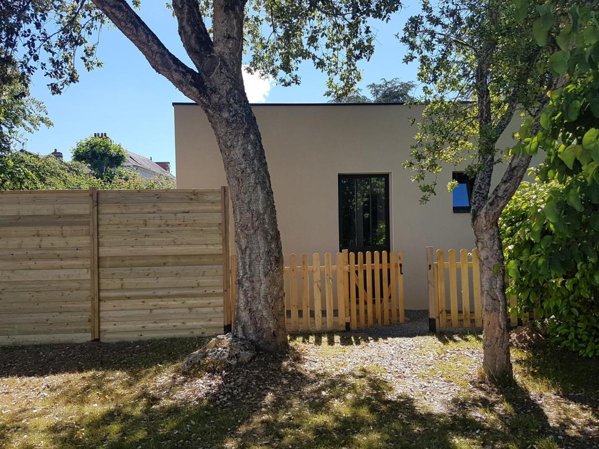 Au Petit Manoir Villa Montbert Bagian luar foto